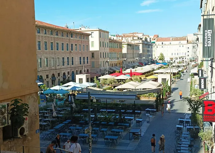 Le Cocon Du Vieux Port - Studio Neuf Tout Confort En Plein Centre Ville - Place Aux Huiles