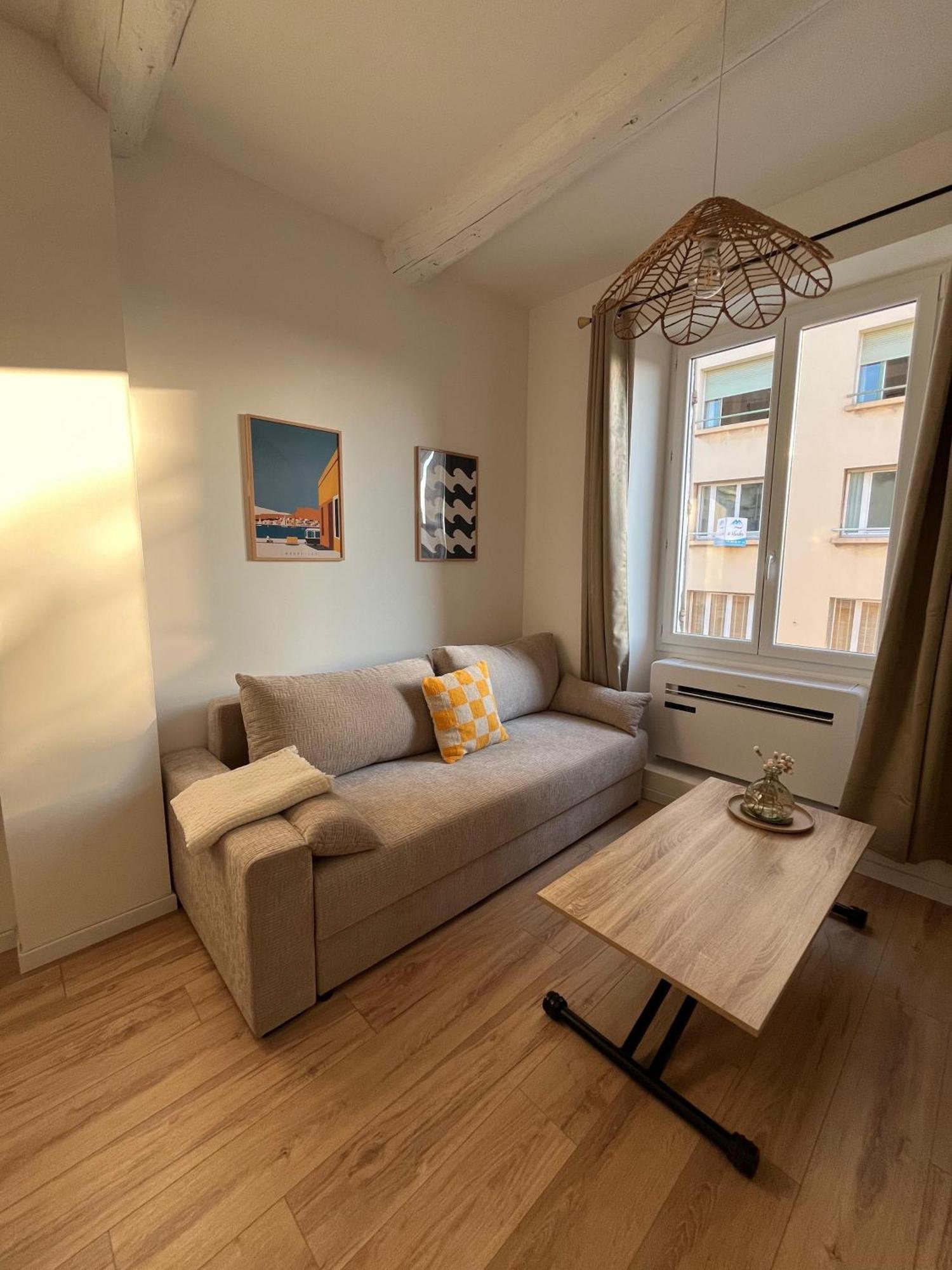 Apartment Le Cocon Du Vieux Port - Neuf Confort En Plein Centre - Place Aux Huiles *